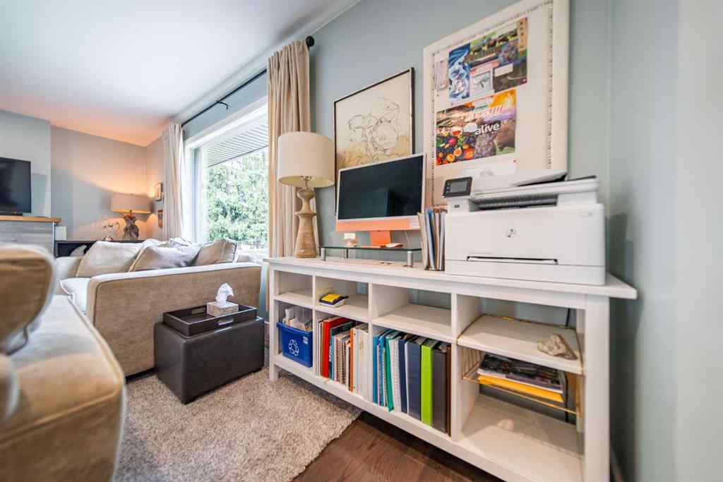 MLS® A2254121 - 4303 19 Avenue SW in Glendale Calgary, Residential