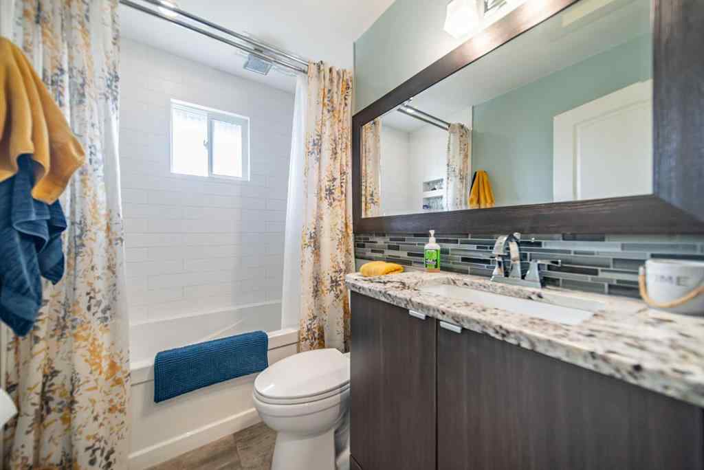MLS® A2254121 - 4303 19 Avenue SW in Glendale Calgary, Residential