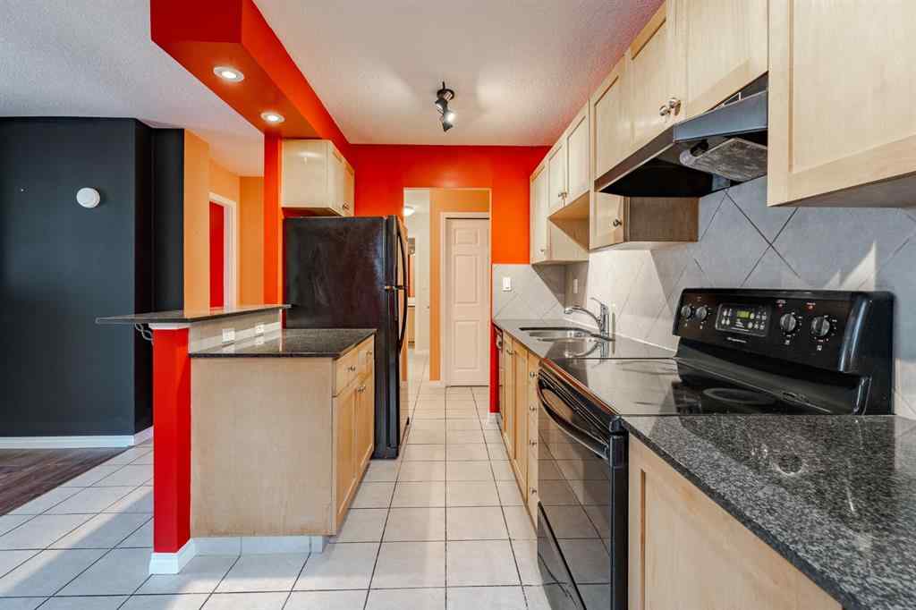 MLS® A2254131 - Unit #401 823 19 Avenue SW in Lower Mount Royal Calgary, Residential