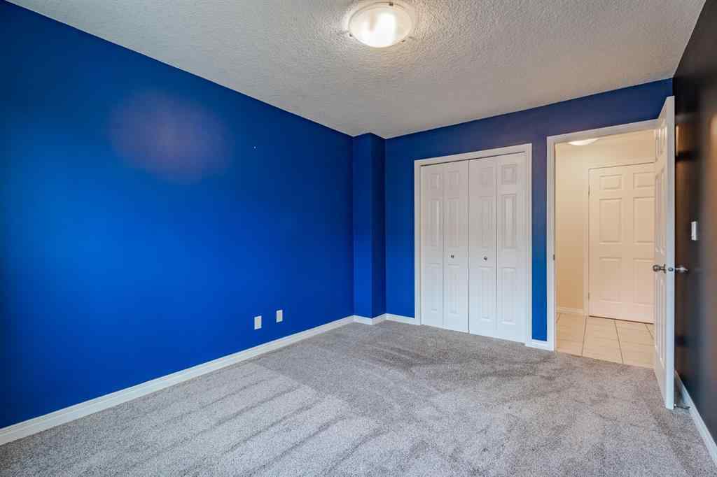 MLS® A2254131 - Unit #401 823 19 Avenue SW in Lower Mount Royal Calgary, Residential