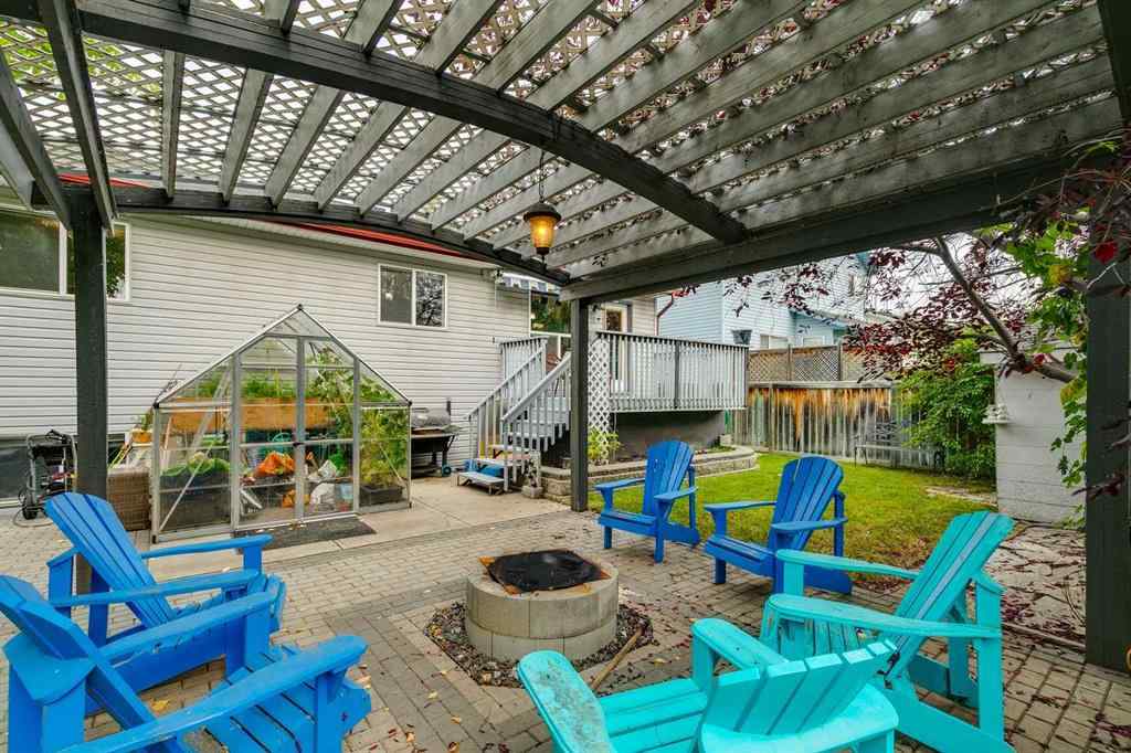 MLS® A2254134 - 29 West Terrace Drive  in West Terrace Cochrane, Residential