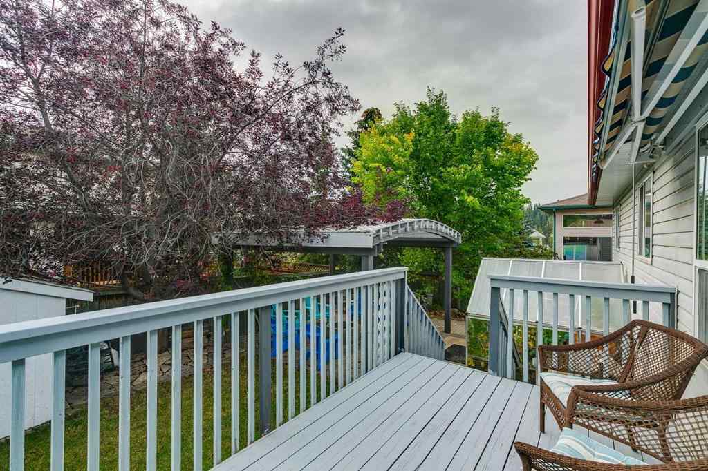 MLS® A2254134 - 29 West Terrace Drive  in West Terrace Cochrane, Residential