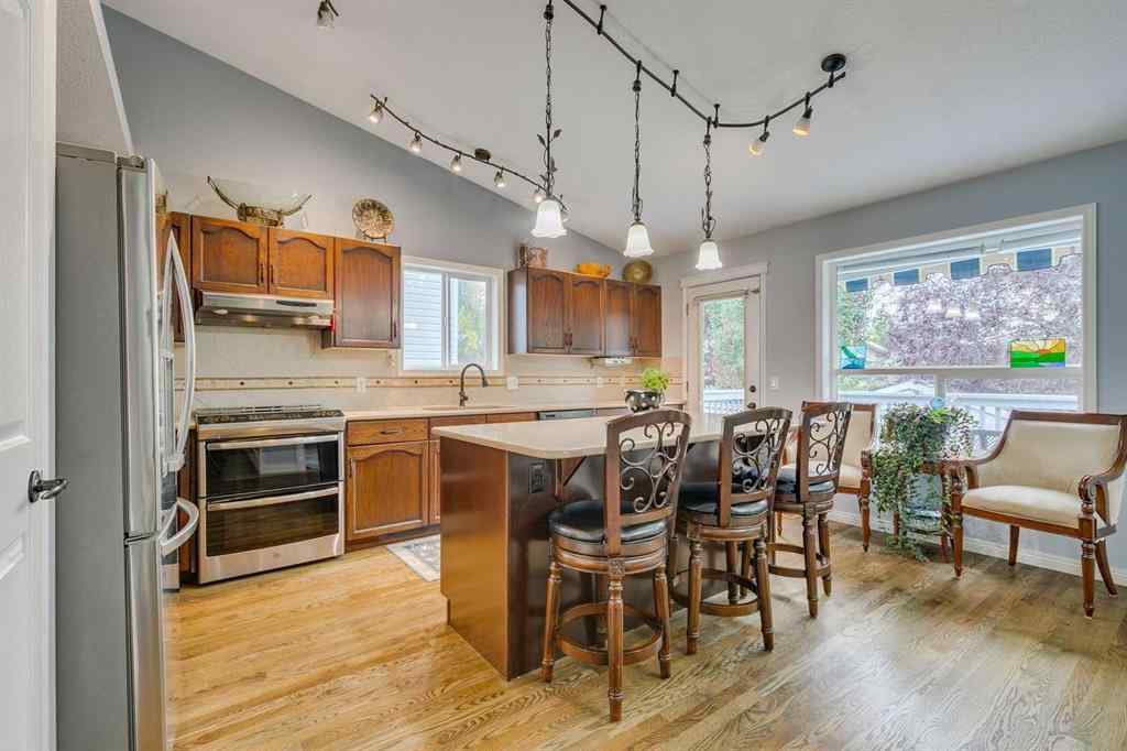 MLS® A2254134 - 29 West Terrace Drive  in West Terrace Cochrane, Residential
