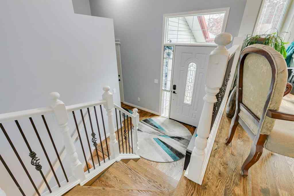 MLS® A2254134 - 29 West Terrace Drive  in West Terrace Cochrane, Residential