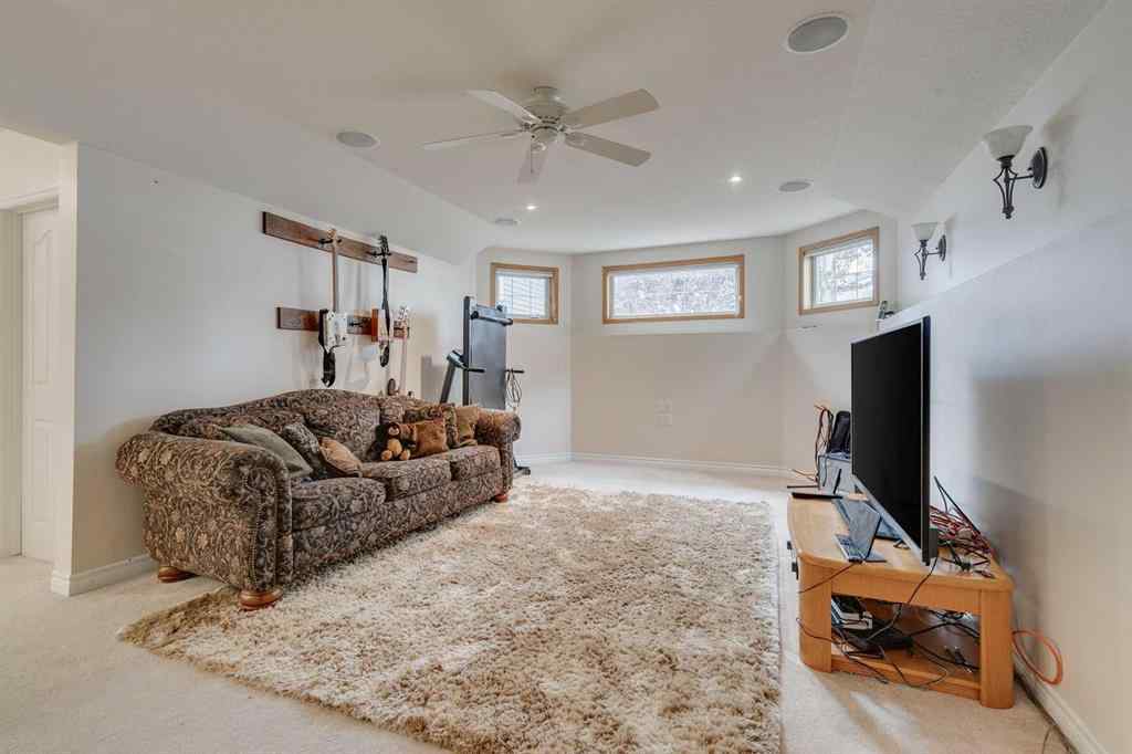 MLS® A2254134 - 29 West Terrace Drive  in West Terrace Cochrane, Residential