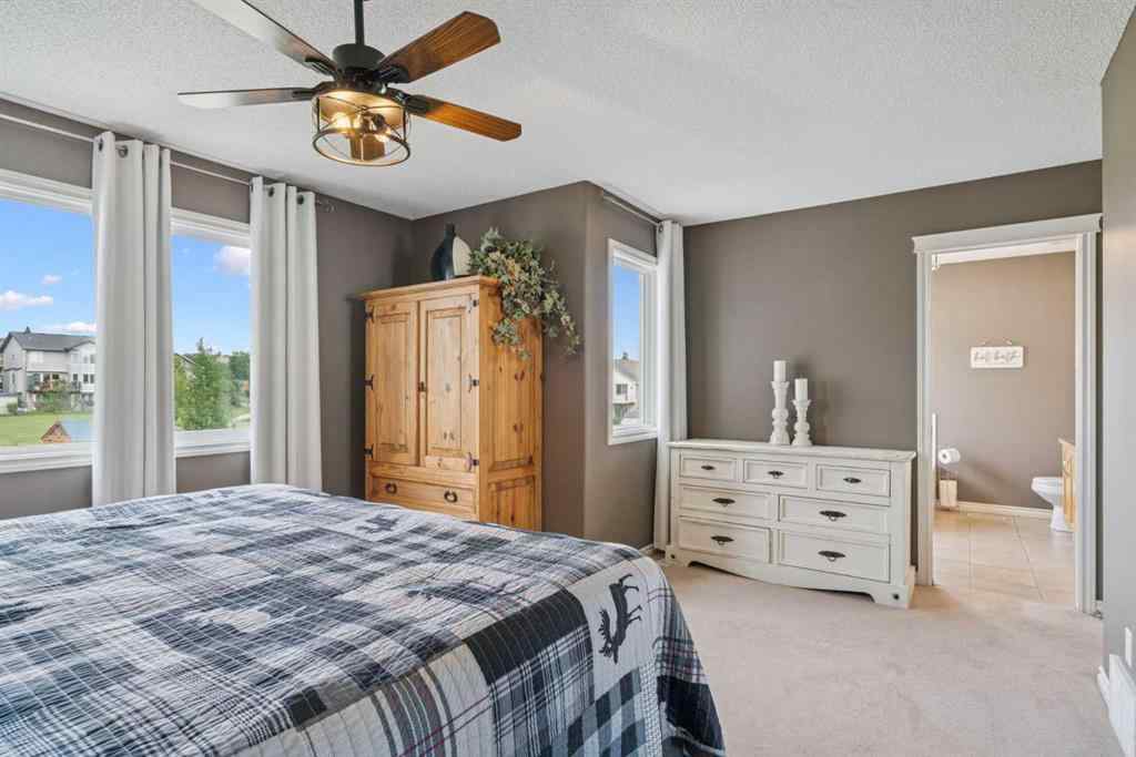 MLS® A2254135 - 241 Westmount Crescent  in Westmount_OK Okotoks, Residential