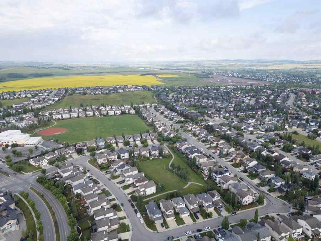 MLS® A2254135 - 241 Westmount Crescent  in Westmount_OK Okotoks, Residential