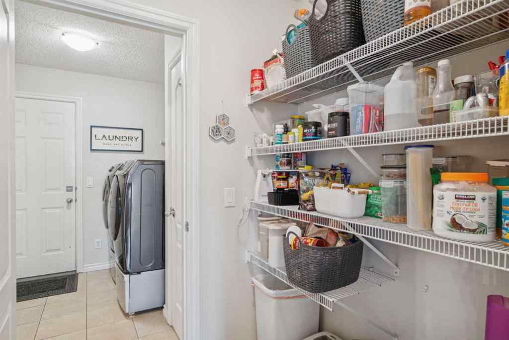 MLS® A2254135 - 241 Westmount Crescent  in Westmount_OK Okotoks, Residential