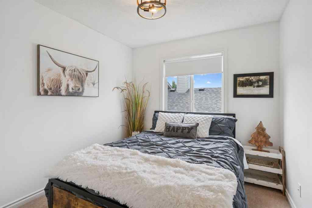 MLS® A2254135 - 241 Westmount Crescent  in Westmount_OK Okotoks, Residential