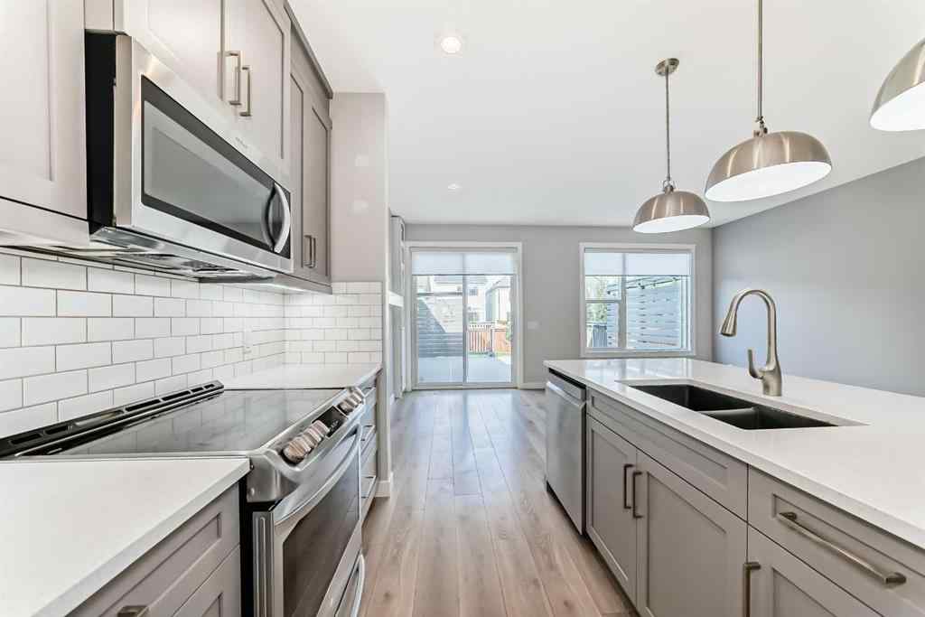 MLS® A2254136 - 132 Cranbrook Green SE in Cranston Calgary, Residential