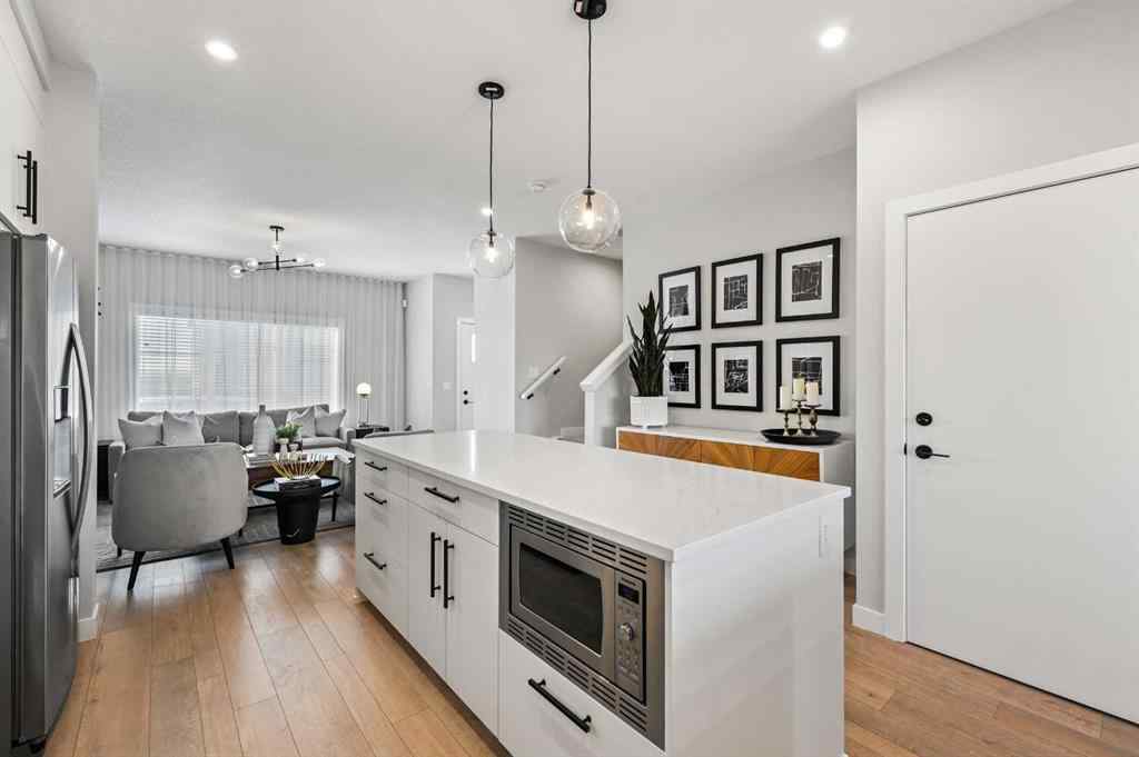 MLS® A2254137 - 75 Raven Point SE in Rangeview Calgary, Residential