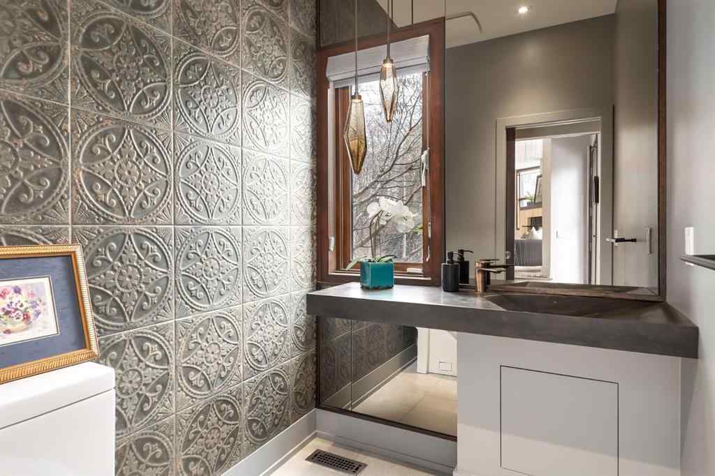 MLS® A2254138 - 955 Rideau Road SW in Rideau Park Calgary, Residential