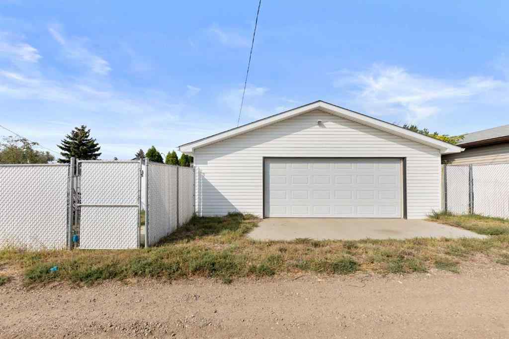 MLS® A2254140 - 429 6 Street SE in NONE Redcliff, Residential