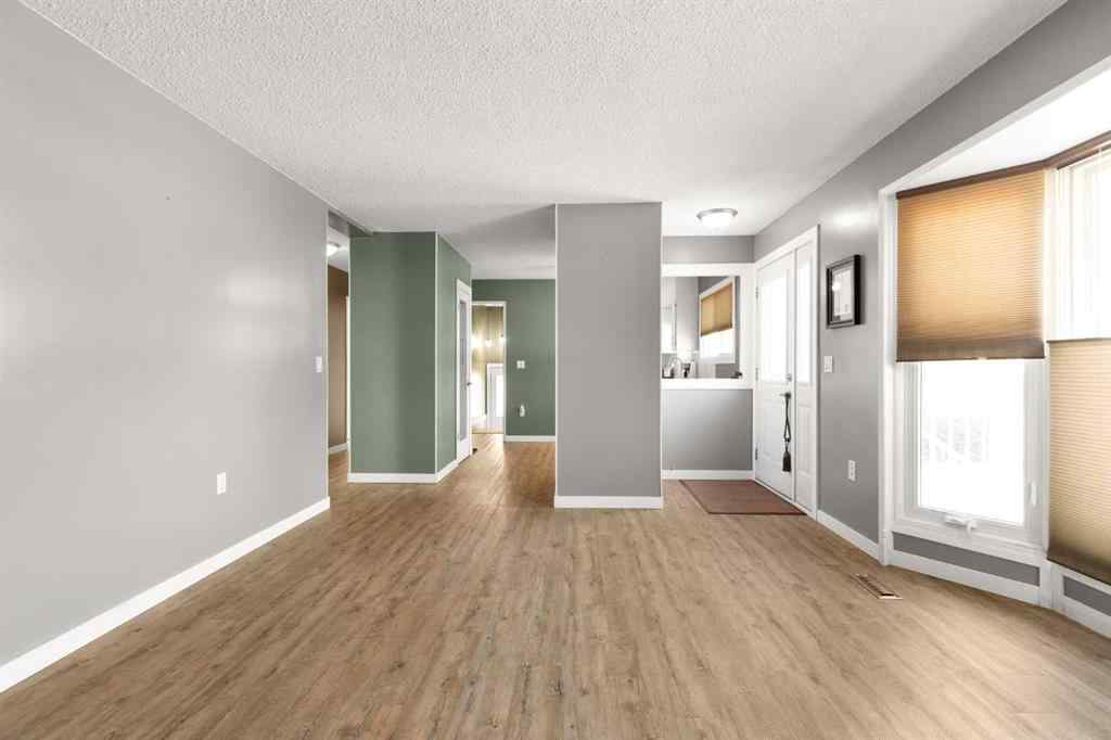 MLS® A2254140 - 429 6 Street SE in NONE Redcliff, Residential