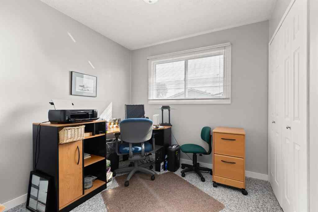 MLS® A2254140 - 429 6 Street SE in NONE Redcliff, Residential