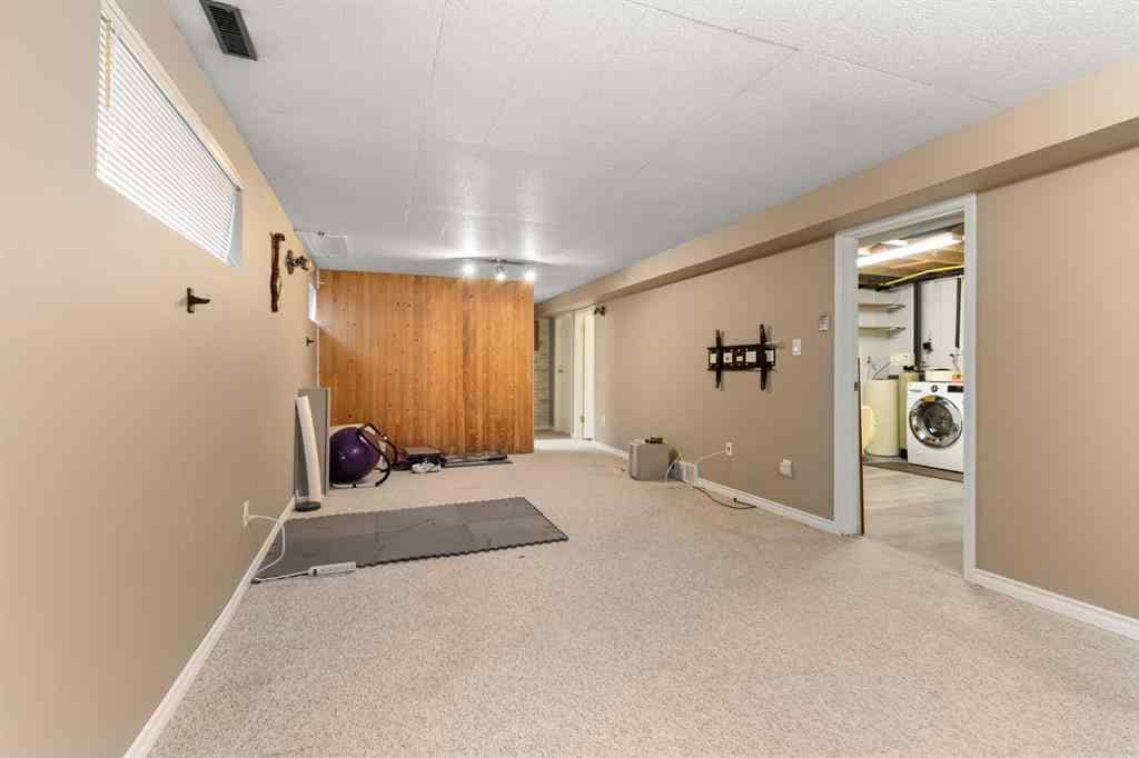 MLS® A2254140 - 429 6 Street SE in NONE Redcliff, Residential