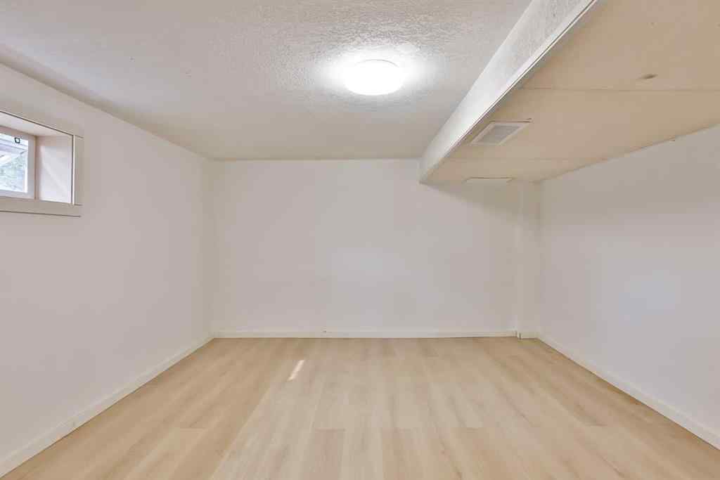 MLS® A2254149 - 1135 12 Street S in Fleetwood Lethbridge, Residential