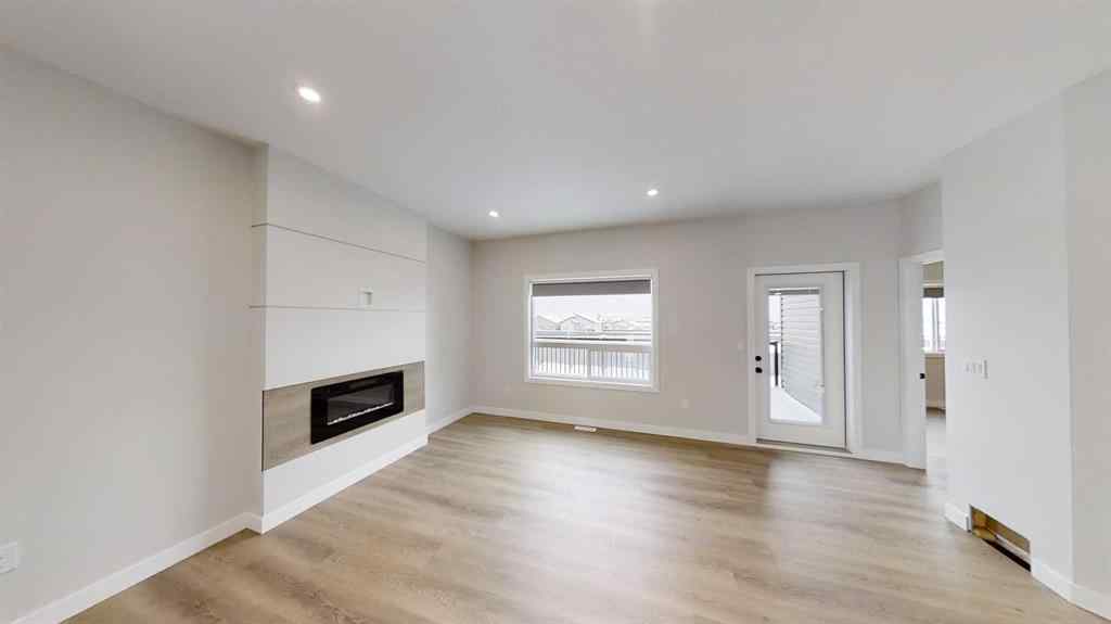 MLS® A2254150 - Unit #B 10505 133 Street  in Arbour Hills Grande Prairie, Rental
