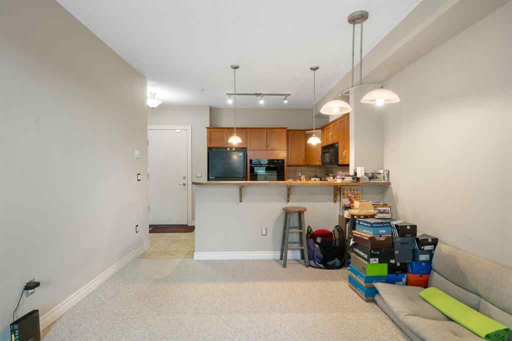MLS® A2254152 - Unit #204 3111 34 Avenue NW in Varsity Calgary, Residential