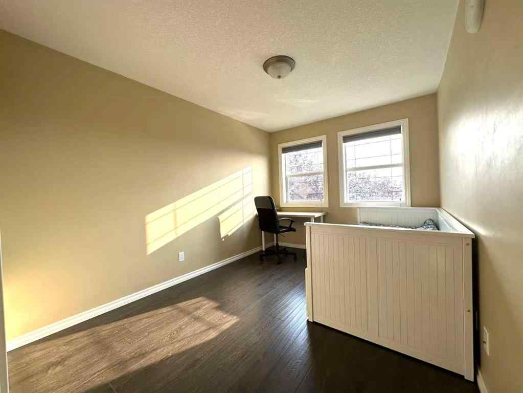 MLS® A2254155 - 200 Royal Crest View NW in Royal Oak Calgary, Residential