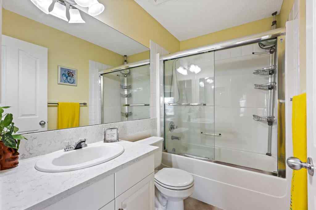 MLS® A2254156 - 125 Everwillow Close SW in Evergreen Calgary, Residential