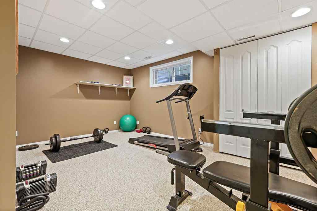 MLS® A2254156 - 125 Everwillow Close SW in Evergreen Calgary, Residential