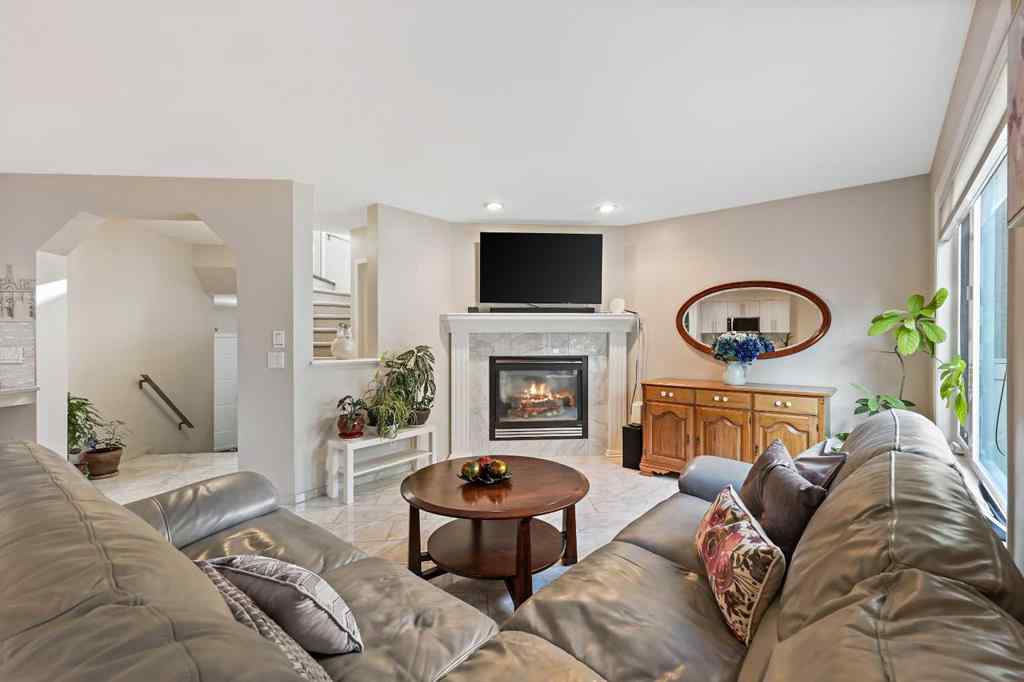 MLS® A2254156 - 125 Everwillow Close SW in Evergreen Calgary, Residential