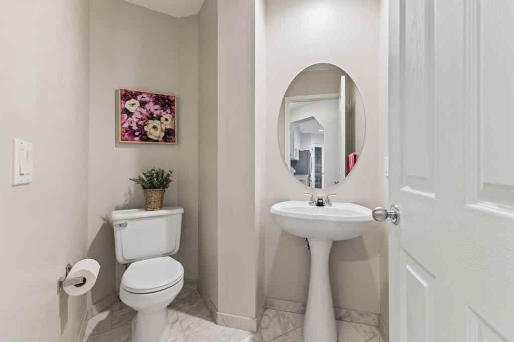 MLS® A2254156 - 125 Everwillow Close SW in Evergreen Calgary, Residential