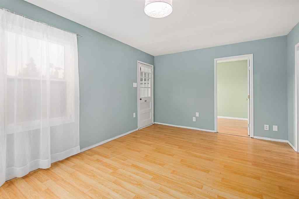 MLS® A2254157 - 605 19 Street NW in West Hillhurst Calgary, Residential