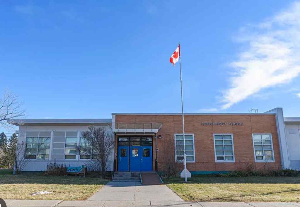 MLS® A2254158 - Unit #101 1113 37 Street SW in Rosscarrock Calgary, Residential