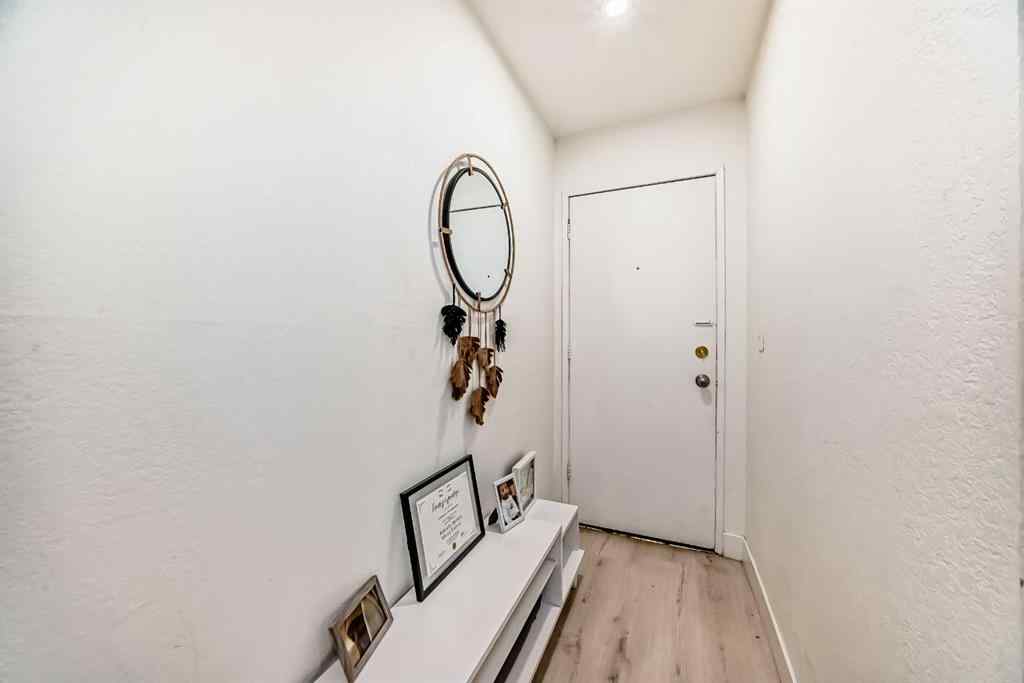 MLS® A2254158 - Unit #101 1113 37 Street SW in Rosscarrock Calgary, Residential