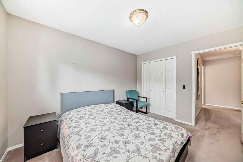 MLS® A2254159 - 1405 Shawnee Road SW in Shawnee Slopes Calgary, Residential