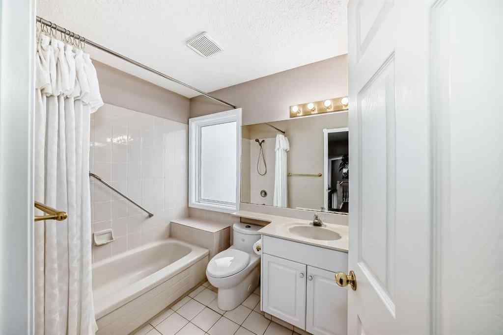 MLS® A2254159 - 1405 Shawnee Road SW in Shawnee Slopes Calgary, Residential