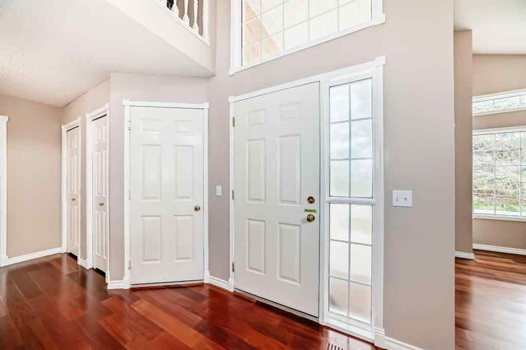 MLS® A2254159 - 1405 Shawnee Road SW in Shawnee Slopes Calgary, Residential