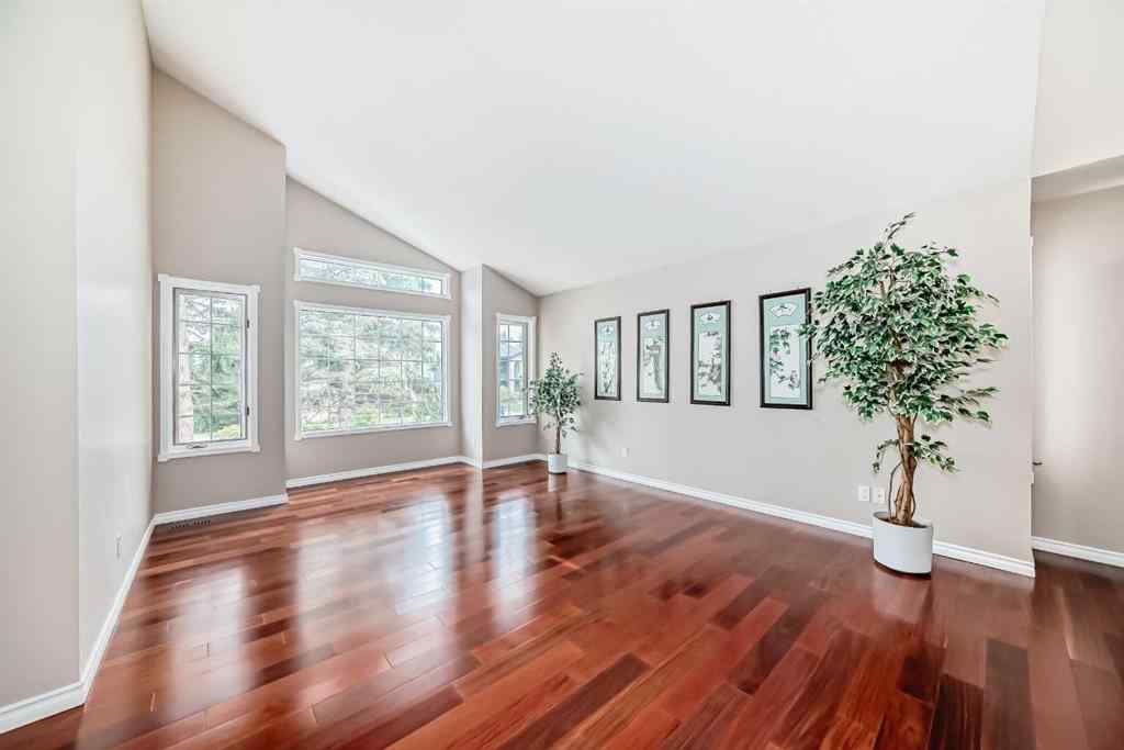 MLS® A2254159 - 1405 Shawnee Road SW in Shawnee Slopes Calgary, Residential