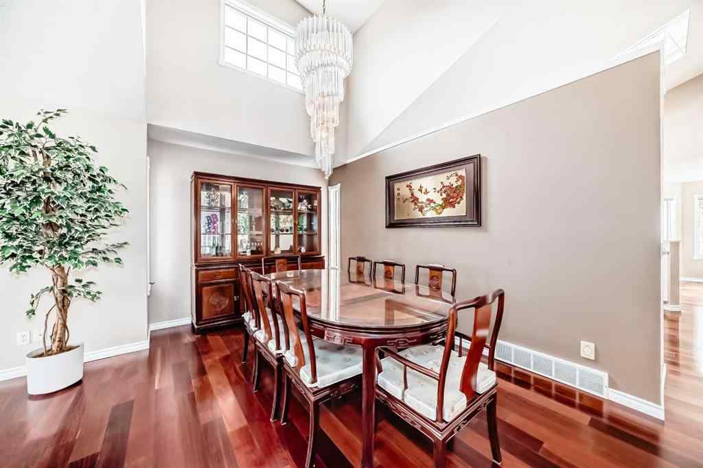 MLS® A2254159 - 1405 Shawnee Road SW in Shawnee Slopes Calgary, Residential