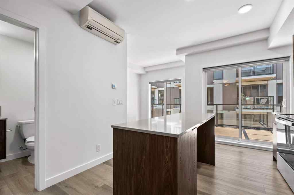MLS® A2254160 - Unit #304 455 1 Avenue NE in Crescent Heights Calgary, Residential