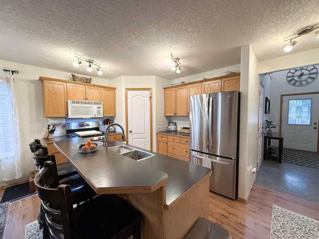 MLS® A2254162 - 24 Destination Place  in NONE Olds, Residential