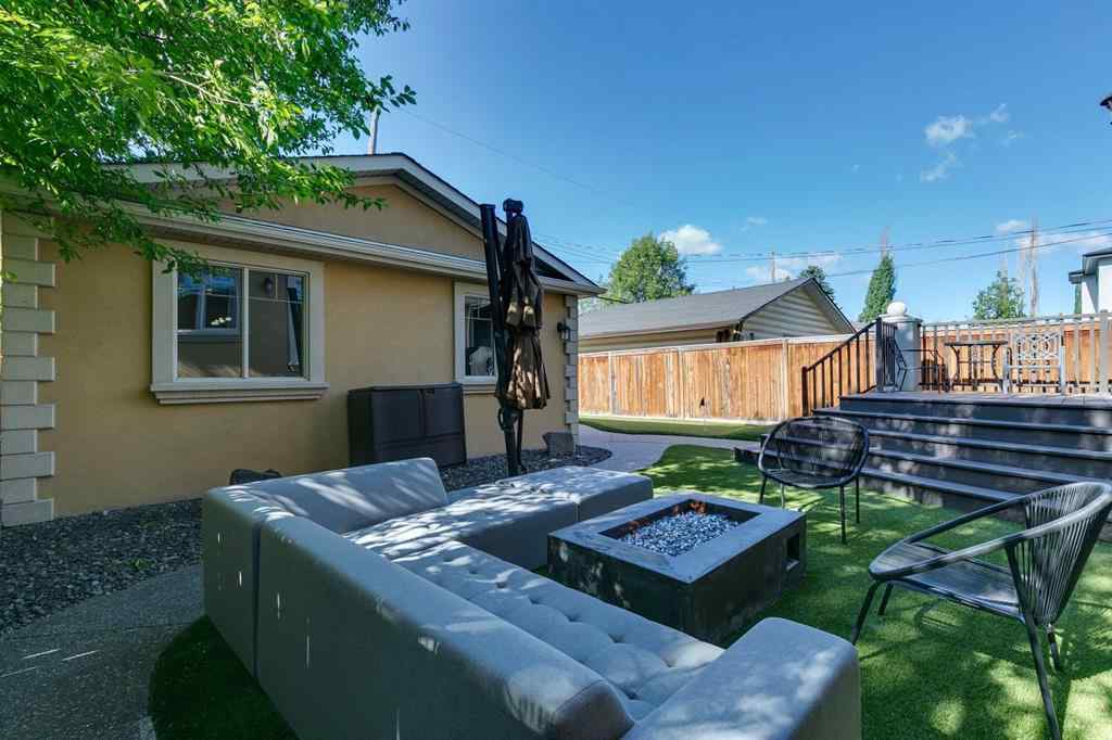 MLS® A2254166 - 2609 7 Avenue NW in West Hillhurst Calgary, Residential