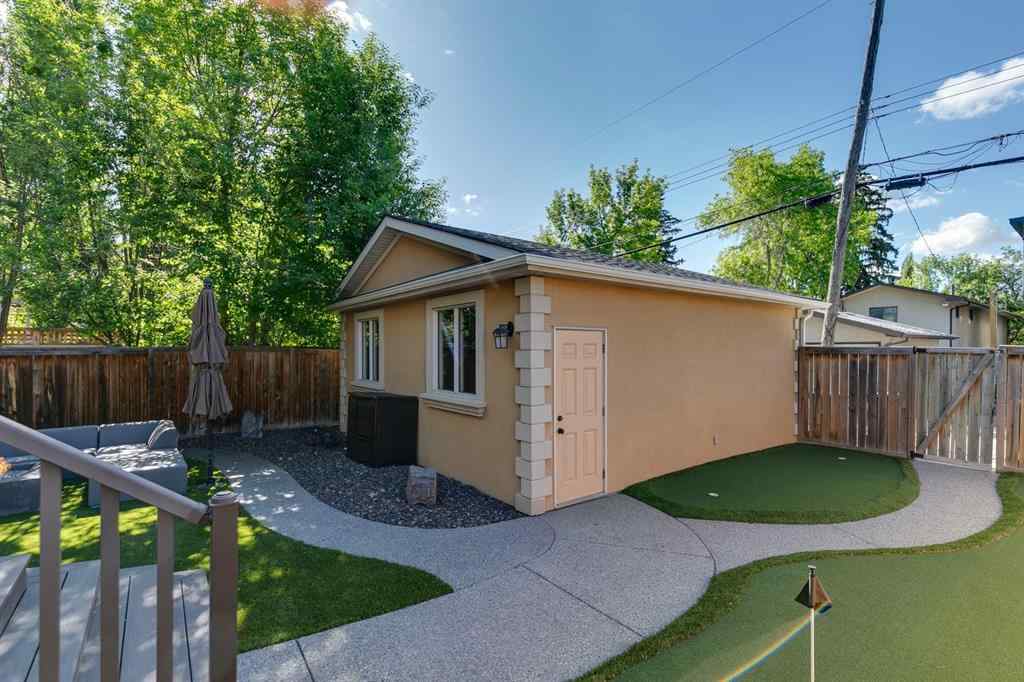 MLS® A2254166 - 2609 7 Avenue NW in West Hillhurst Calgary, Residential