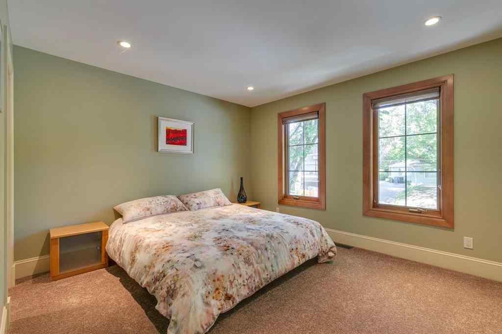 MLS® A2254166 - 2609 7 Avenue NW in West Hillhurst Calgary, Residential