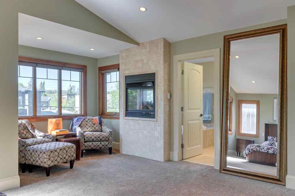 MLS® A2254166 - 2609 7 Avenue NW in West Hillhurst Calgary, Residential