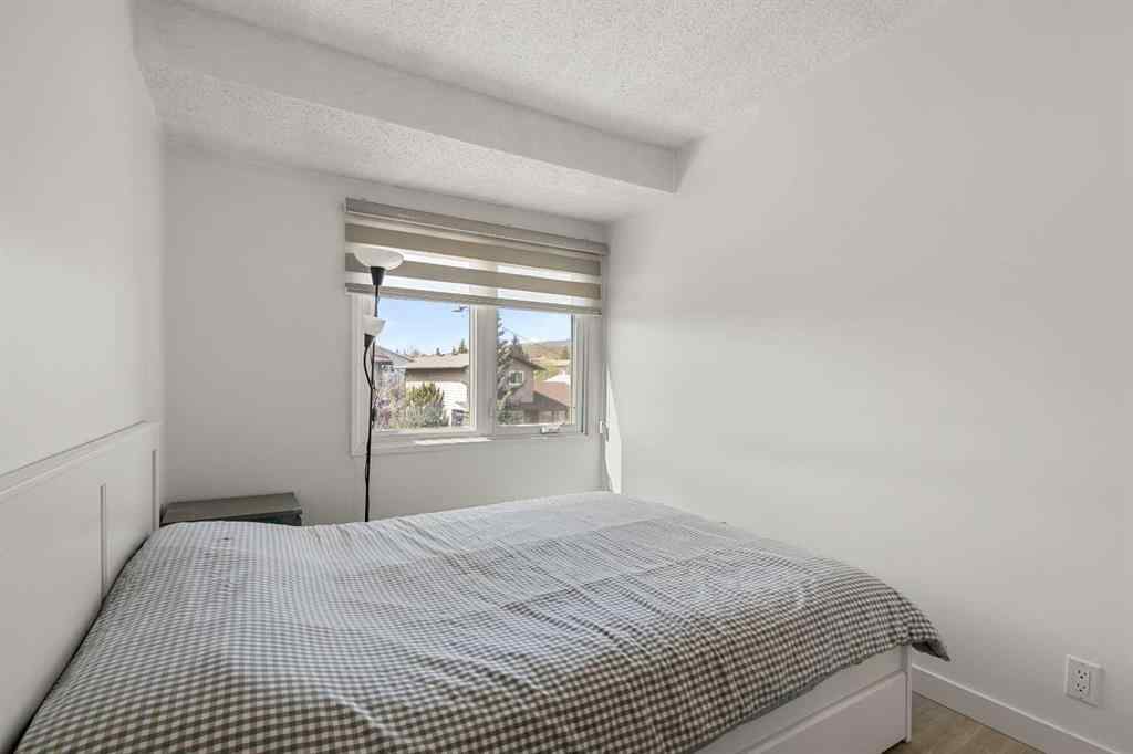 MLS® A2254169 - 62 Beacham Way NW in Beddington Heights Calgary, Residential