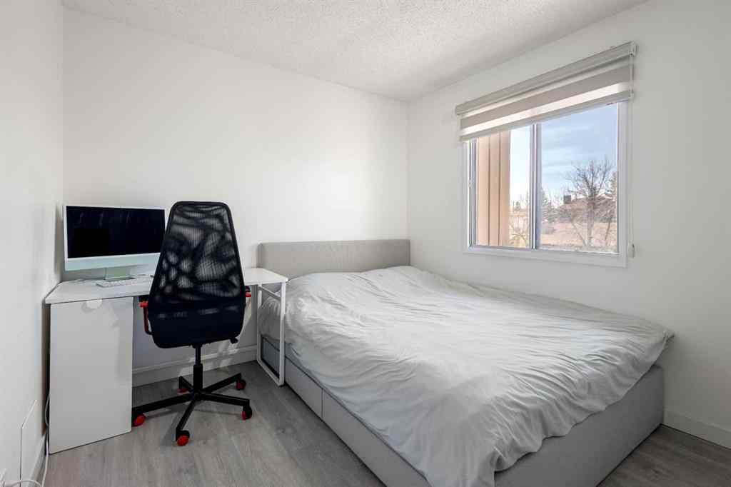 MLS® A2254169 - 62 Beacham Way NW in Beddington Heights Calgary, Residential