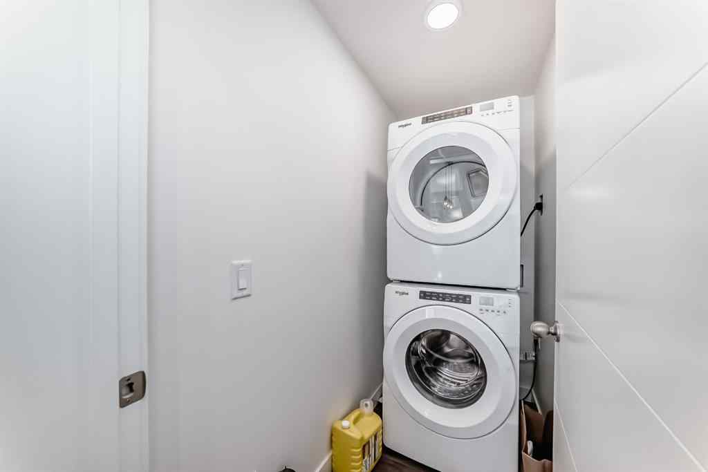 MLS® A2254172 - 124 Spring Creek Common SW in Springbank Hill Calgary, Residential