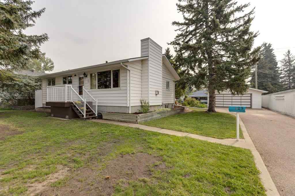 MLS® A2254173 - 429 3 Avenue NE in The Village Airdrie, Residential