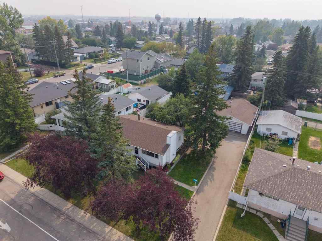 MLS® A2254173 - 429 3 Avenue NE in The Village Airdrie, Residential
