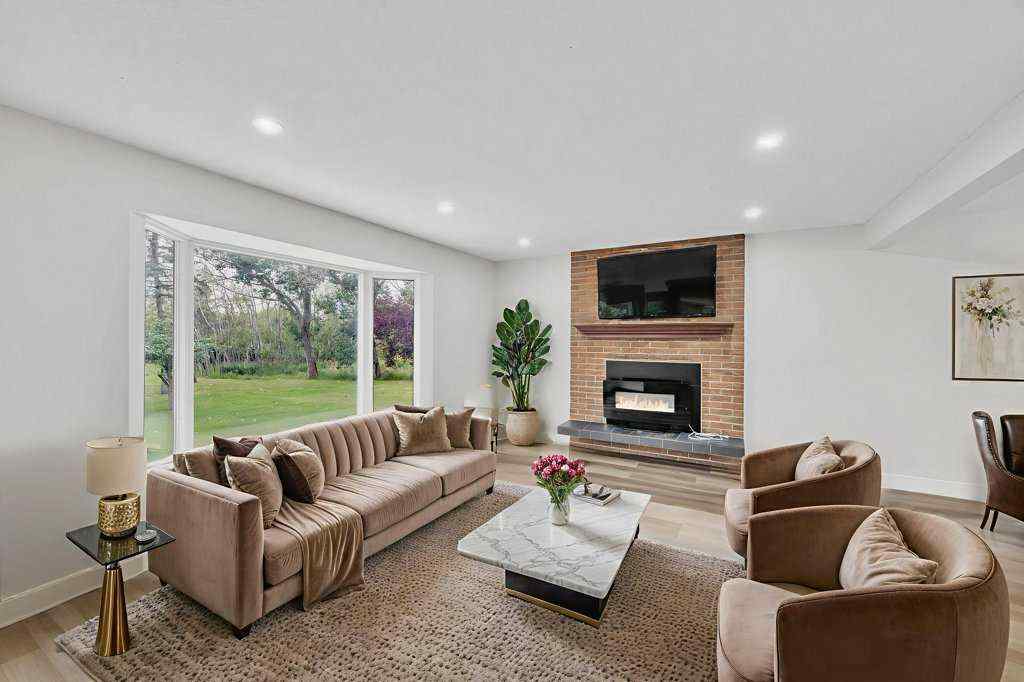 MLS® A2254174 - 40 Pleasant Range Place  in NONE Rural Rocky View County, Residential