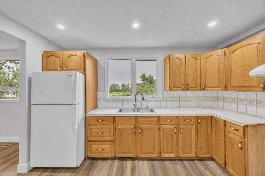 MLS® A2254174 - 40 Pleasant Range Place  in NONE Rural Rocky View County, Residential