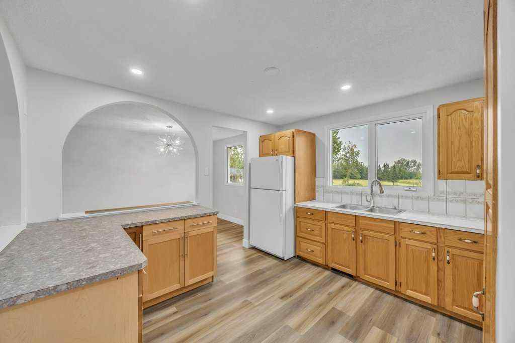 MLS® A2254174 - 40 Pleasant Range Place  in NONE Rural Rocky View County, Residential
